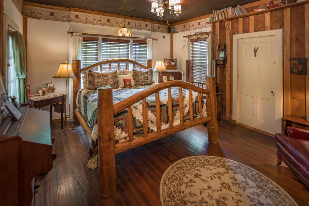 Country Woods Inn Глен-Роуз Экстерьер фото