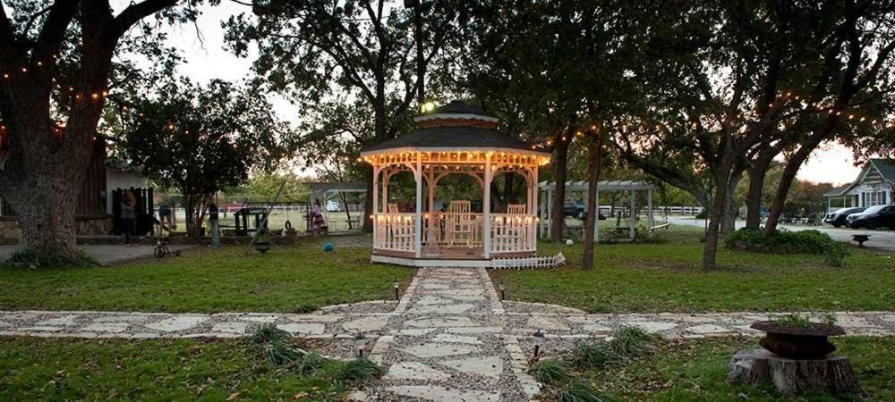 Country Woods Inn Глен-Роуз Экстерьер фото